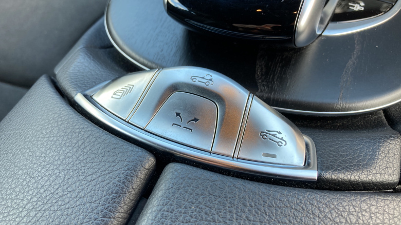 Mercedes-Benz E-Class E220d AMG Line Premium Plus 2dr 9G-Tronic Diesel Cabriolet